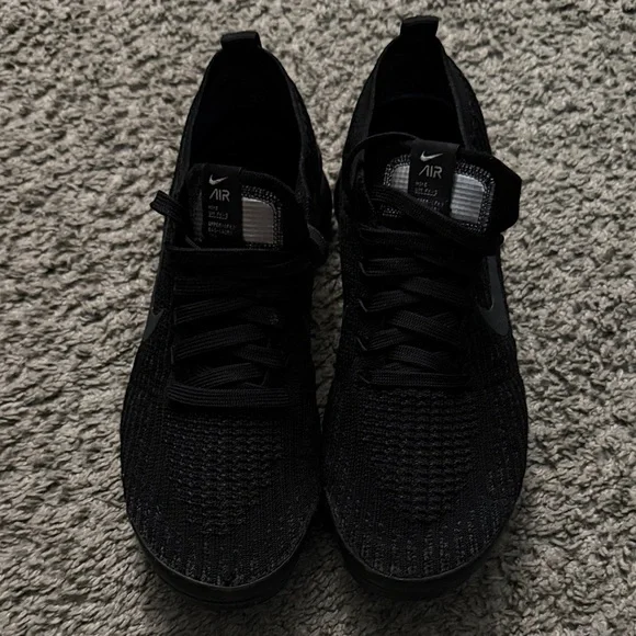 Nike Vapormax Black Knit Men's Sneakers - Picture 1 of 11